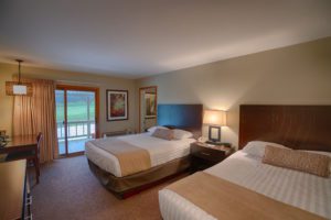 Hotel Rooms Deluxe at Byrncliff Golf Resort & Banquets