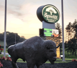buffalo sculpture at Byrncliff Golf Resort & Banquets